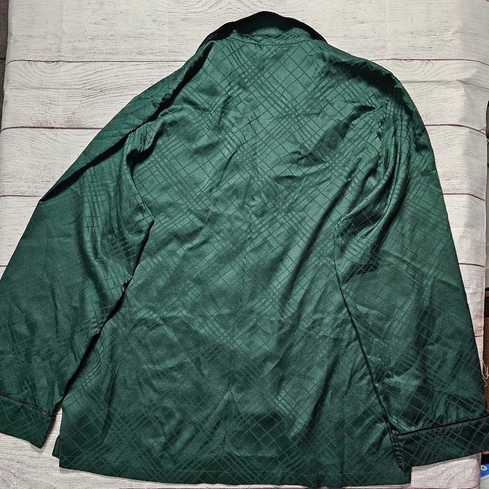 VS medium pajama set, long sleeve, silky soft - Picture 5 of 16